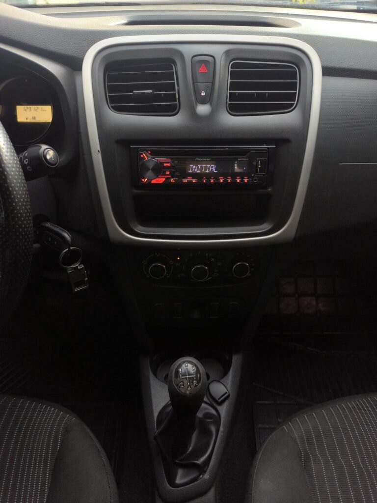 SANDERO10