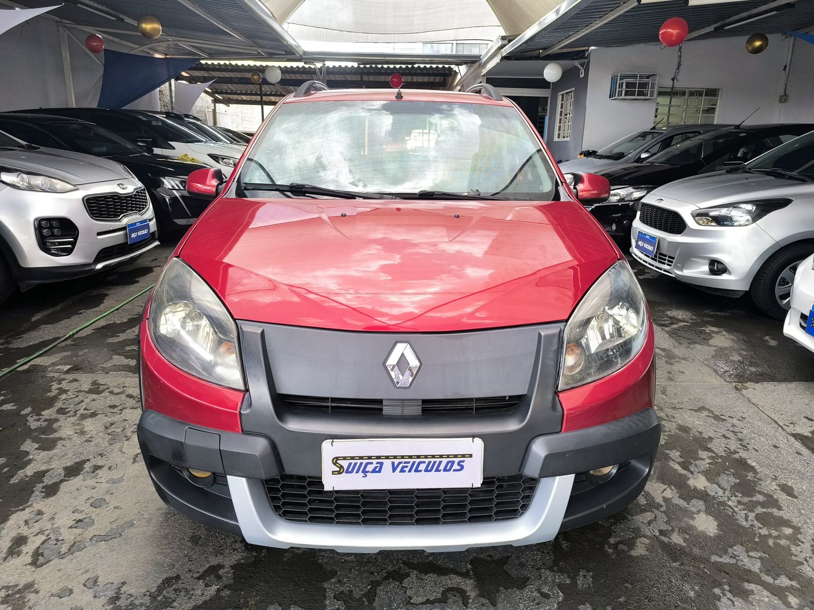 Sandero Stepway 1.6 automático 2014 seminovo em Goiânia