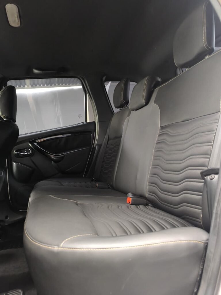 DUSTER DAKAR 2.0 4X4