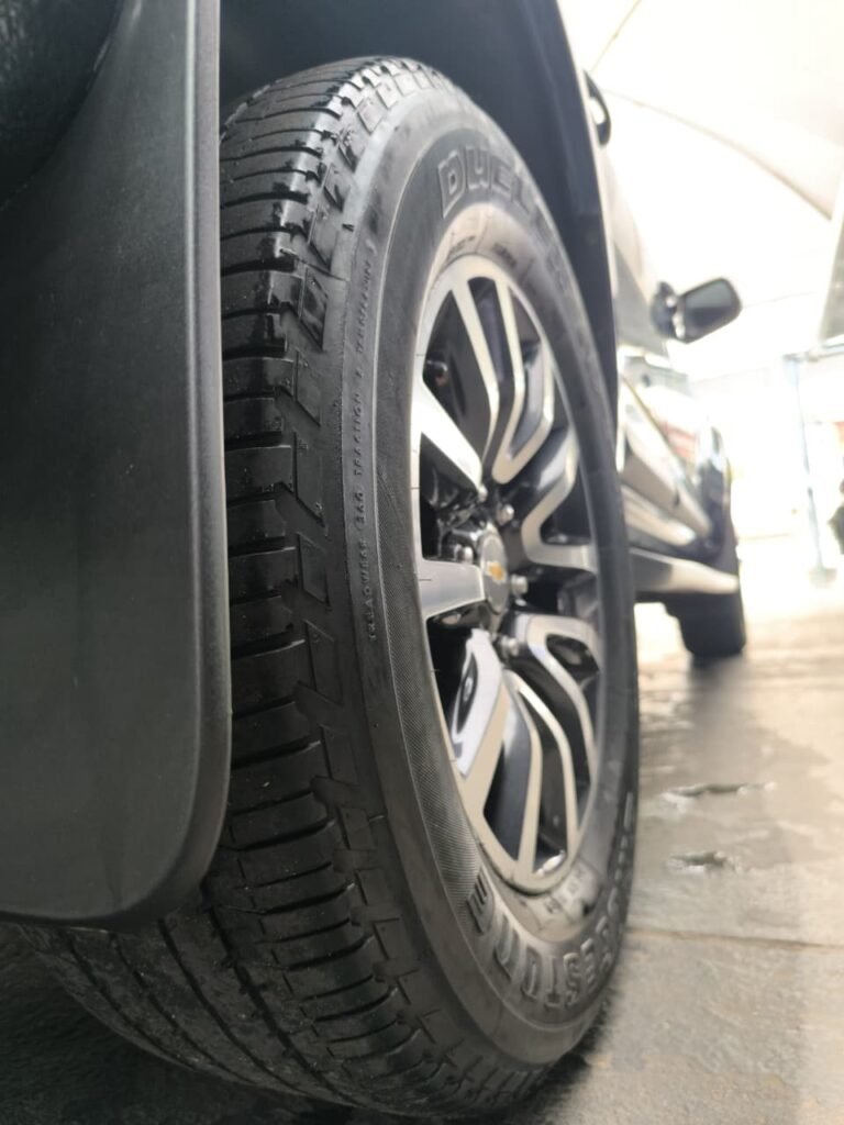 S10 HIGH COUNTRY 4x4 (14)