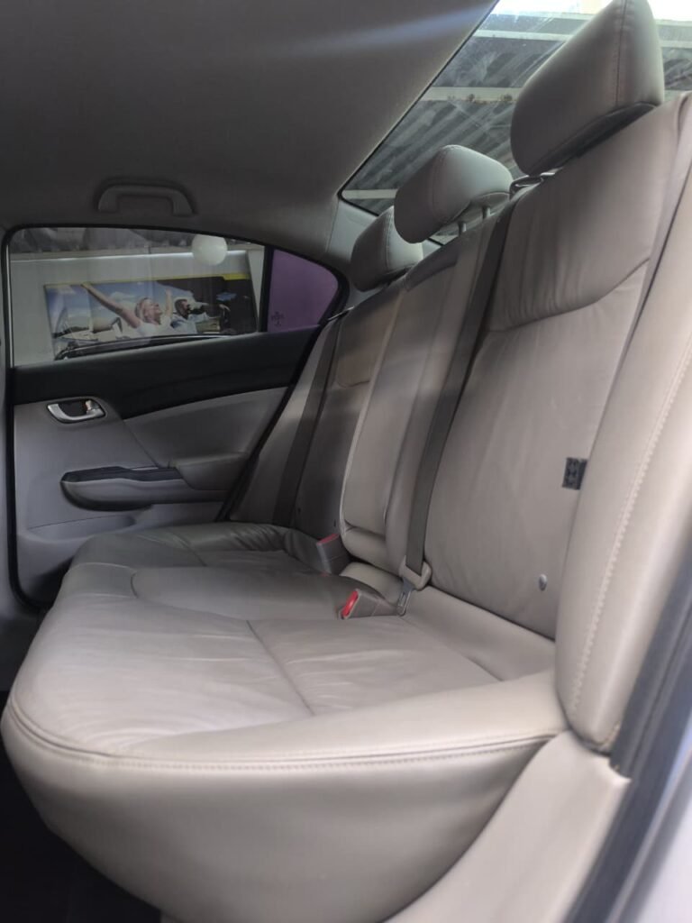HONDA CIVIC SEDAN LXR