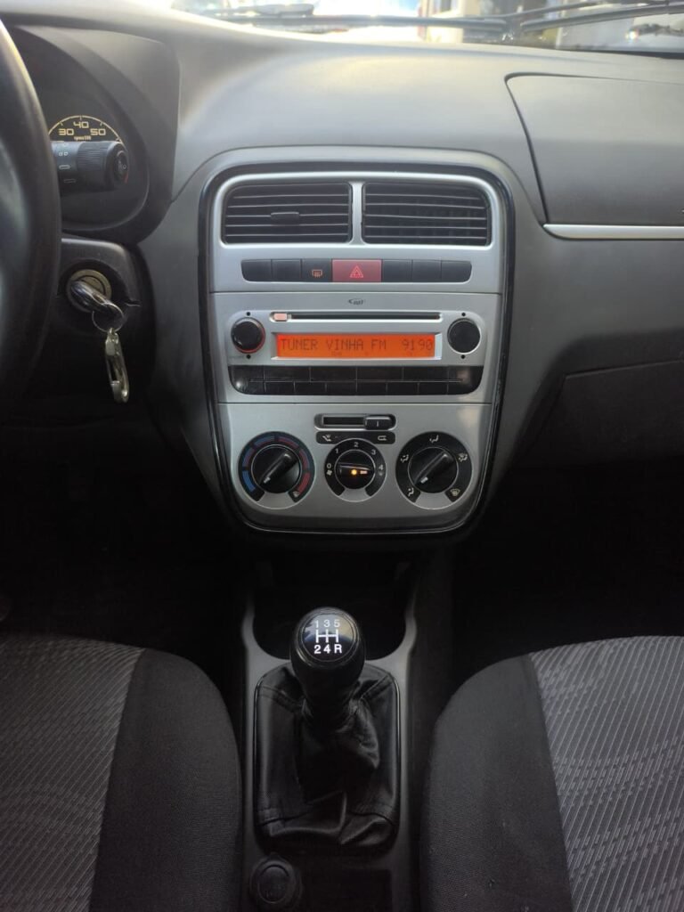 PUNTO ATTRACTIVE 1.4 FLEX MANUAL 2012 (11)