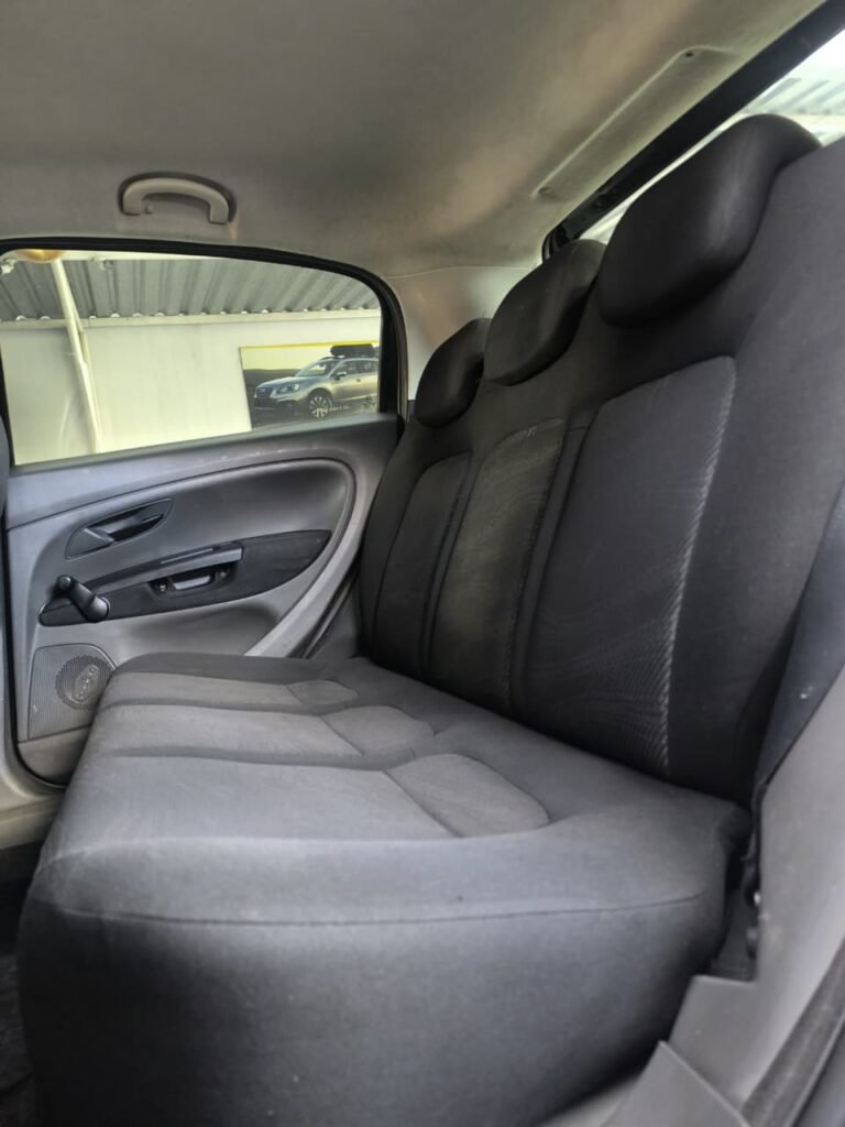 PUNTO ATTRACTIVE 1.4 FLEX MANUAL 2012 (15)