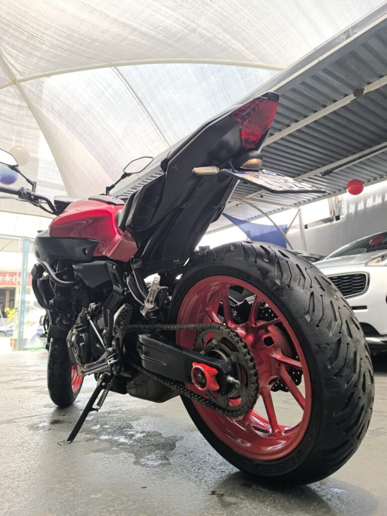 MT 07 ABS Flex 2017 disponível na Suíça Veículos