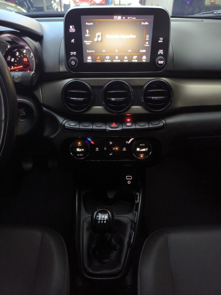 Fiat Cronos Drive 1.3 flex seminovo em Goiânia