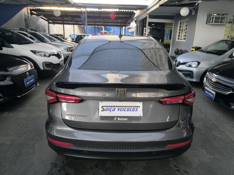 Fiat Cronos Drive 1.3 flex seminovo em Goiânia